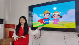 安全护航伴成长，青春宣讲进乡村——重庆旅游职业学院旅游管理学院三下乡学子赴蛇盘溪村开展安全教育讲座