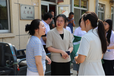 青农调研团队走进宁海街道盐滩村 校地携手探索乡村农业发展新路径