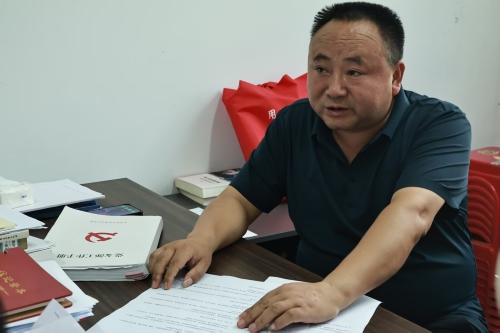 湘潭大学“党耀乡野，铸魂兴丰”实践团深入游家村 ——把政策讲进心坎里，把方案写在田埂上